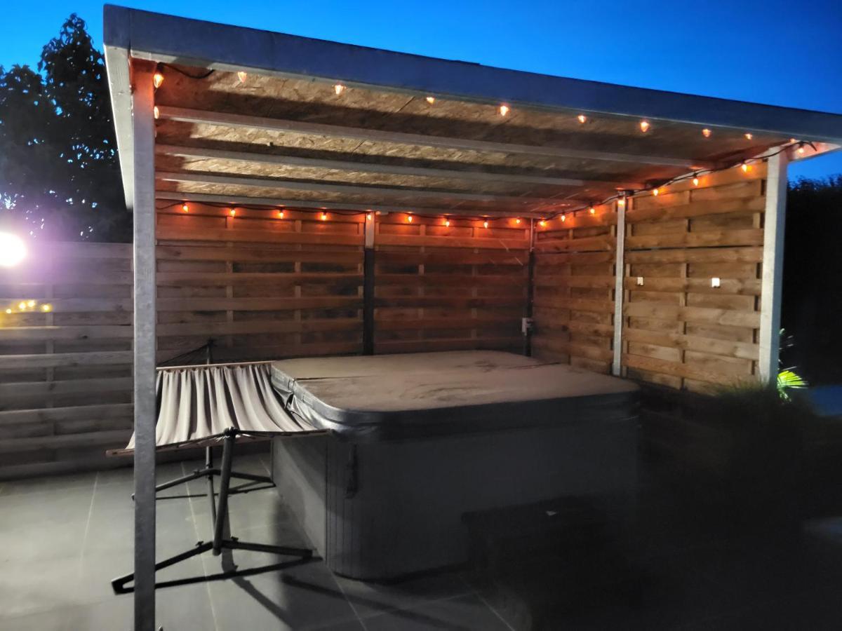 Twinkeling Lights Bed & Breakfast Kluisbergen Exterior foto